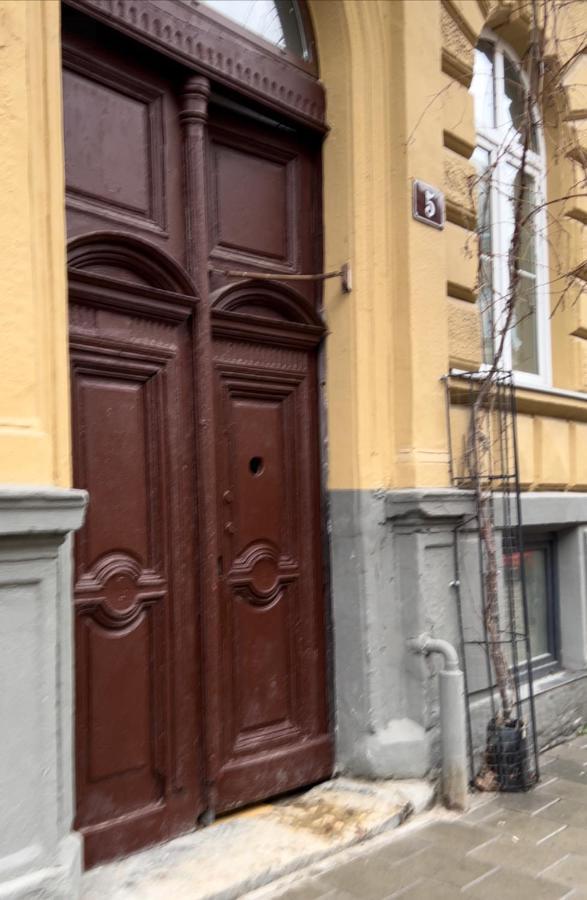 Ferienwohnung 10 Kotliarska Moisha House Lemberg Exterior foto